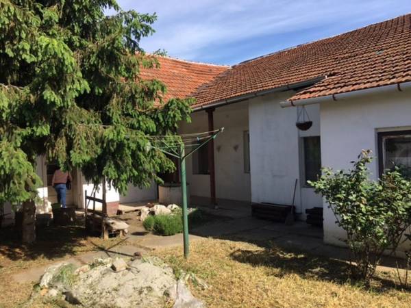 eladó családi ház, Békéscsaba