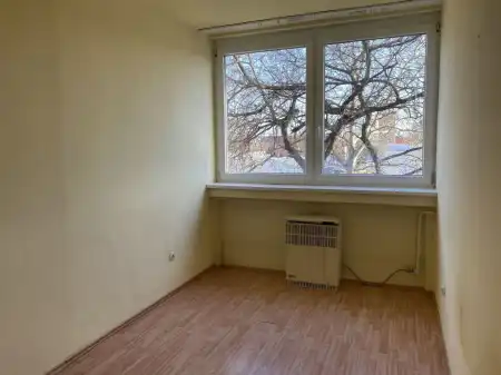 Eladó téglalakás, Békéscsaba 1+1 szoba 49 m² 27.5 M Ft
