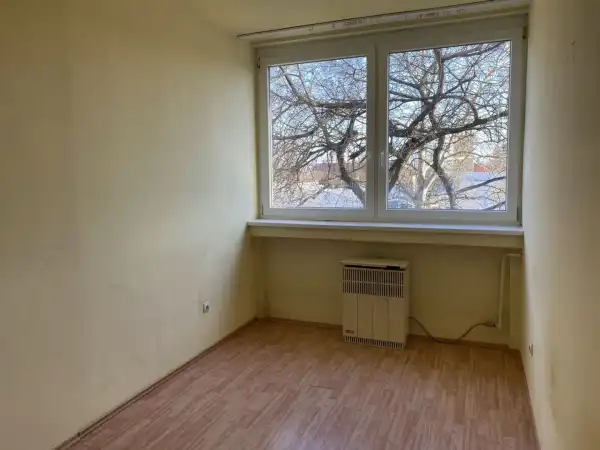 Eladó téglalakás, Békéscsaba 1+1 szoba 49 m² 29.8 M Ft