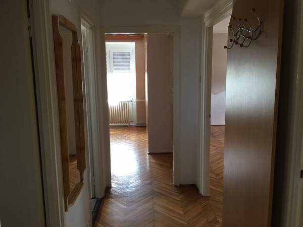 kiadó panellakás, Békéscsaba